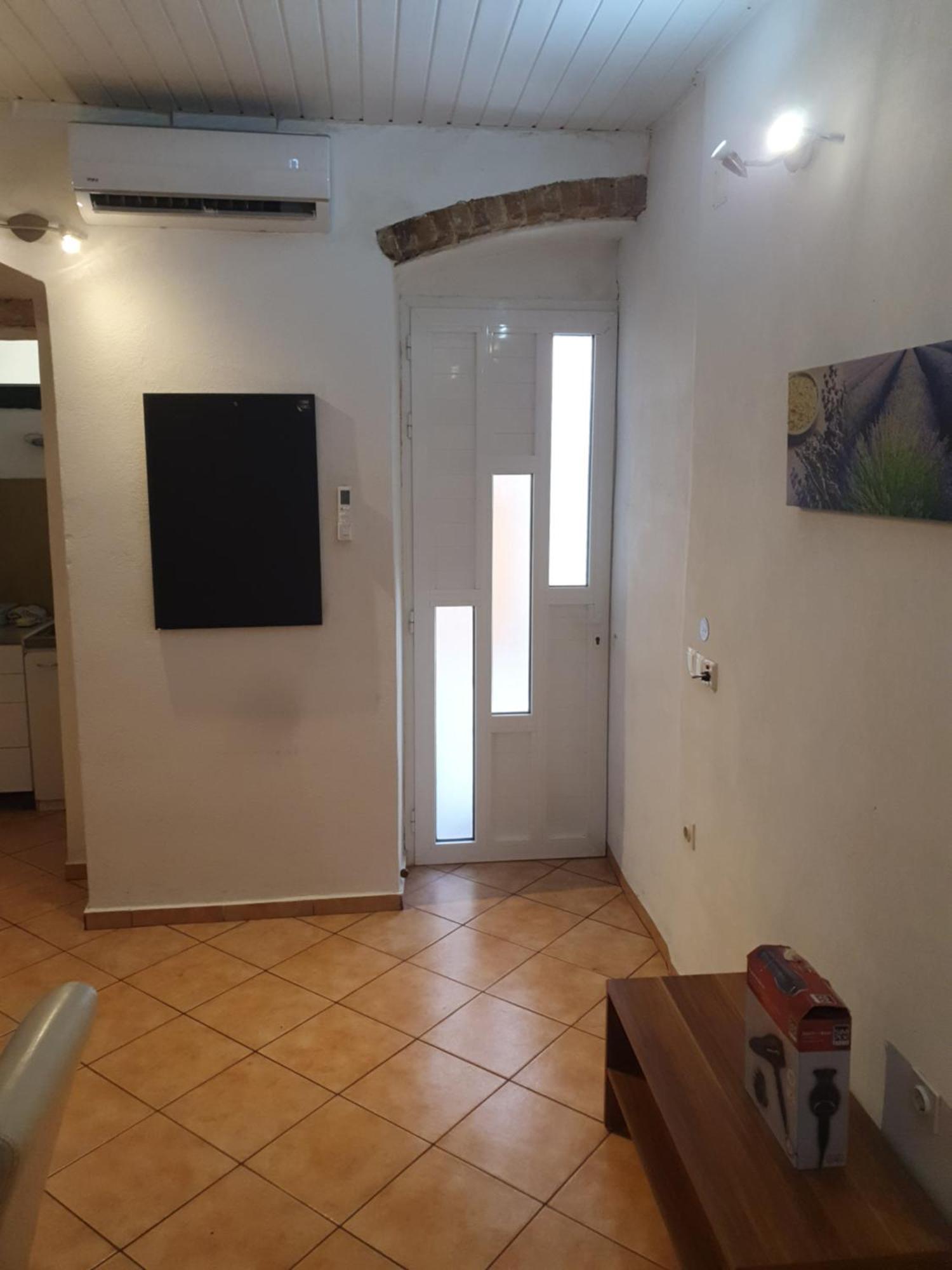 Apartments Eldi สปลิท ภายนอก รูปภาพ